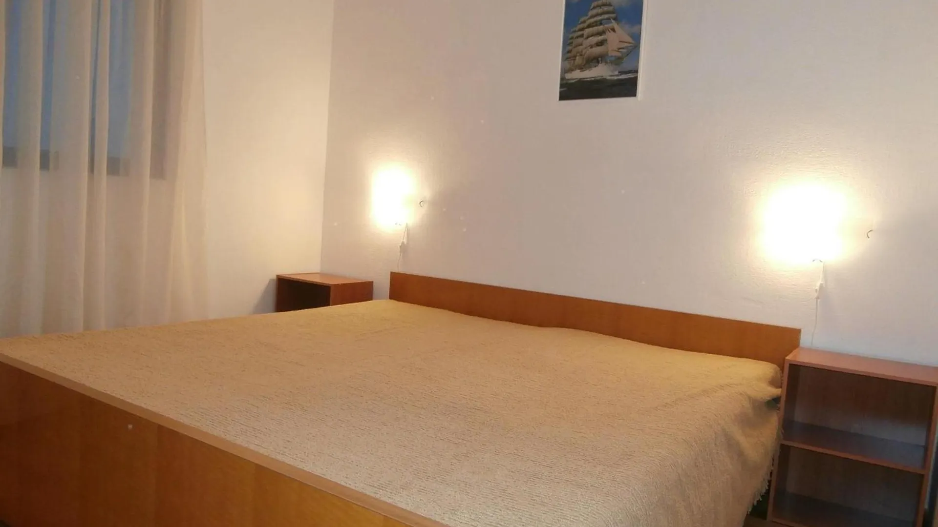 Apartment Mit Balkon Und Meerblick Trogir